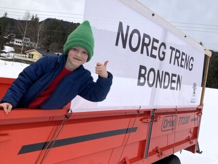 Banner Norge trenger bonden