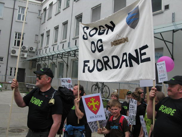 Sogn og Fjordane Bondelag ønskjer fleire medlemar, og strategien er å "Tørre og spørre".