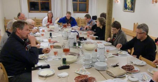 God servering og engasjert deltaking på årsmøtet i Nordre Gulen Bondelag