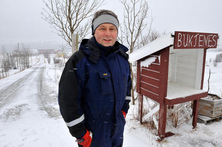 Nestleder i Troms Bondelag, Svein-Olav Thomassen ved postkassen