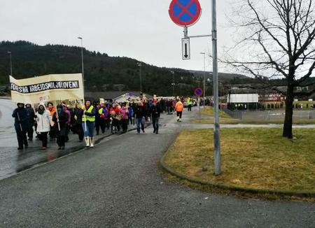 Streiketog i Knarvik